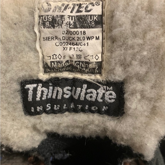 Hi-tec size 9 - Picture 4 of 5